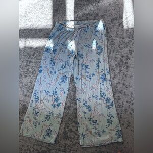 Lands' End Floral Print Wide Leg
Lounge Pants Light Blue Size: Small